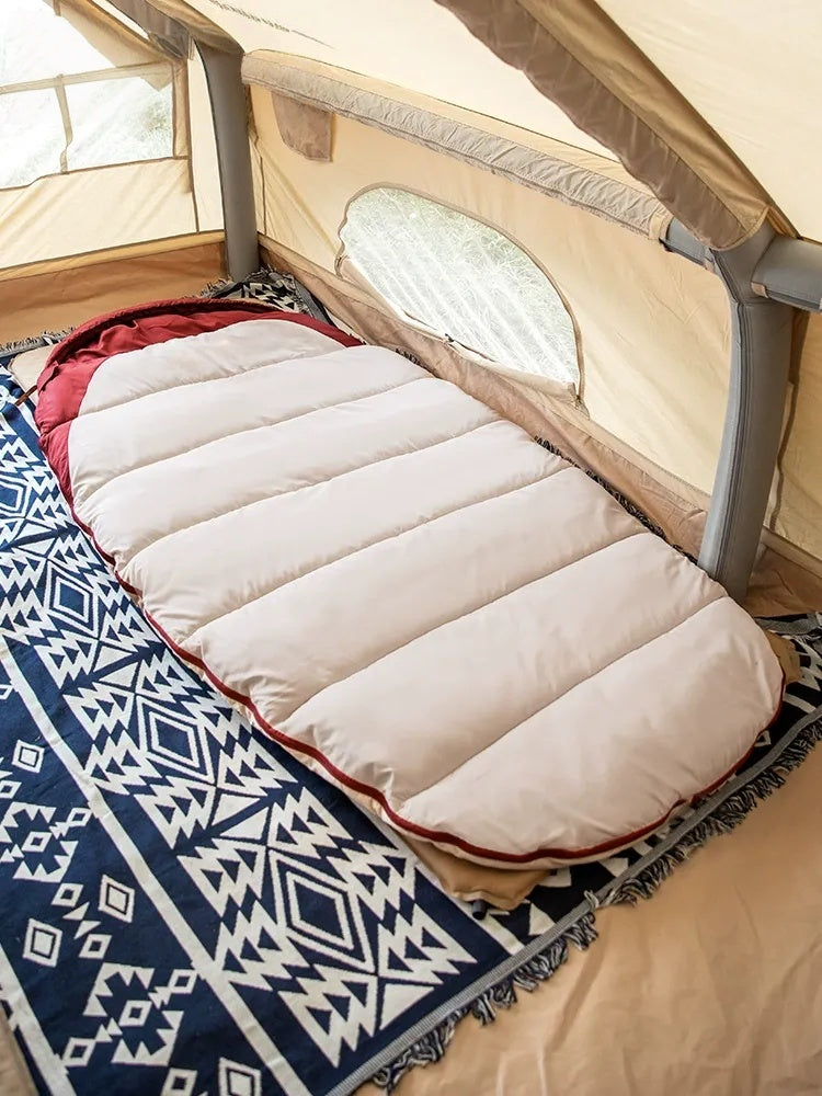 Bordeauxroter Winterschlafsack